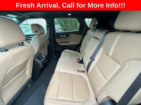 Used 2019 Chevrolet Blazer Premier w/ Sun and Wheels Package FWD image 11