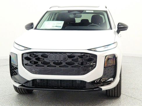 New 2026 Audi Q3 quattro 2.0T AWD/4WD image 2