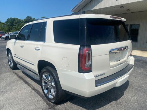 Used 2015 GMC Yukon Denali w/ Touring Package AWD/4WD image 3
