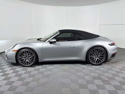 Certified 2022 Porsche 911 Carrera image 31