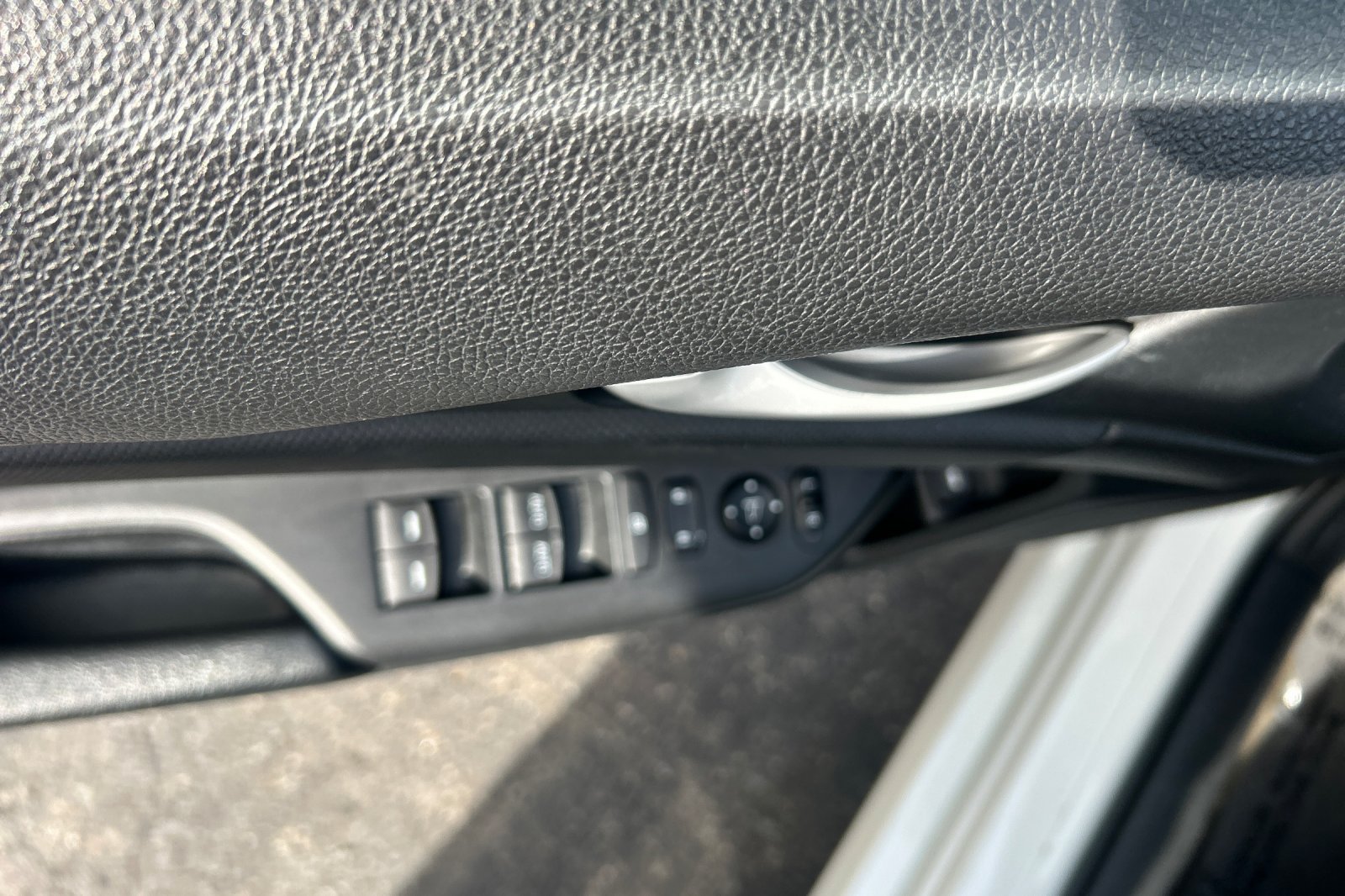 Used 2019 Honda Civic Sport image 11