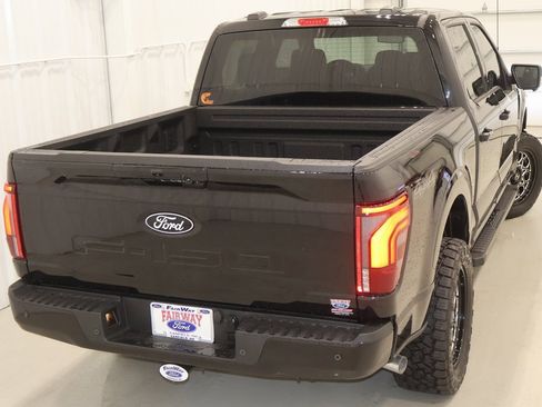 New 2025 Ford F150 Lariat w/ Bed Utility Package image 34