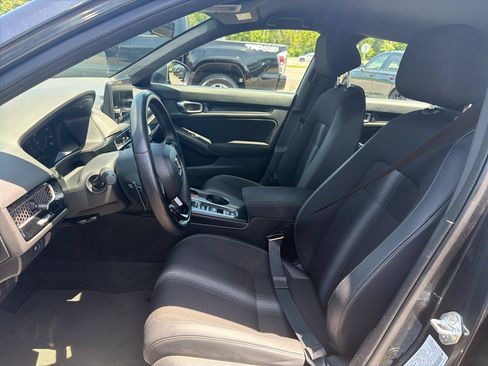 Used 2023 Honda Civic Sport image 18