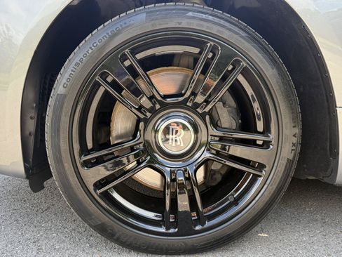 Used 2014 Rolls-Royce Wraith RWD image 49