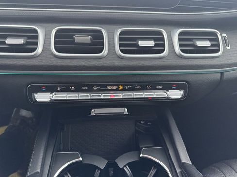 Used 2020 Mercedes-Benz GLE 350 4MATIC image 41