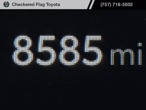 Used 2025 Toyota Camry LE w/ Convenience Package FWD image 25