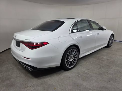 Certified 2025 Mercedes-Benz S 580 4MATIC Sedan image 4