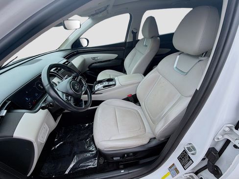Used 2022 Hyundai Tucson Limited image 17