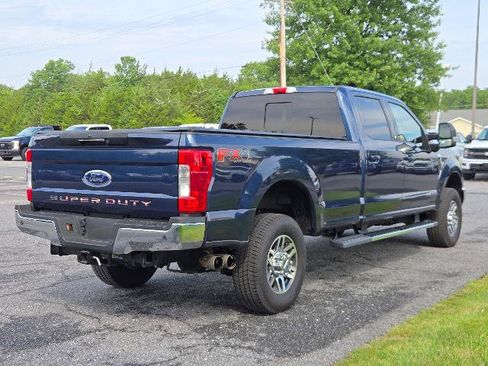 Certified 2019 Ford F350 Lariat w/ Lariat Ultimate Package AWD/4WD image 3