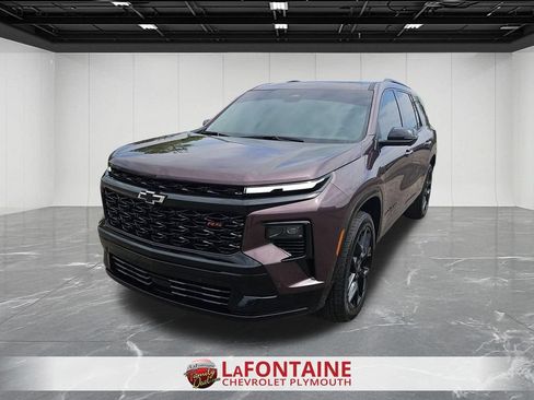 Certified 2024 Chevrolet Traverse RS w/ LPO, Floor Liner Package FWD image 1