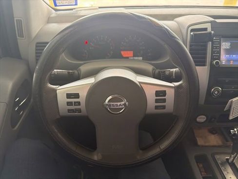 Used 2019 Nissan Frontier S RWD image 13