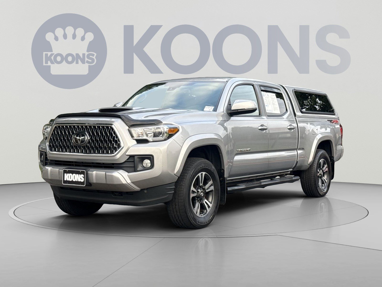 Used 2019 Toyota Tacoma TRD Sport AWD/4WD image 1