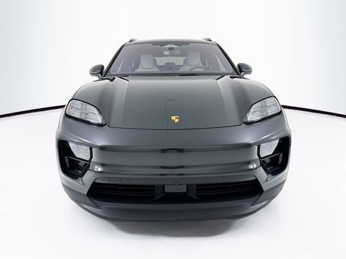 New 2026 Porsche Macan Electric image 6