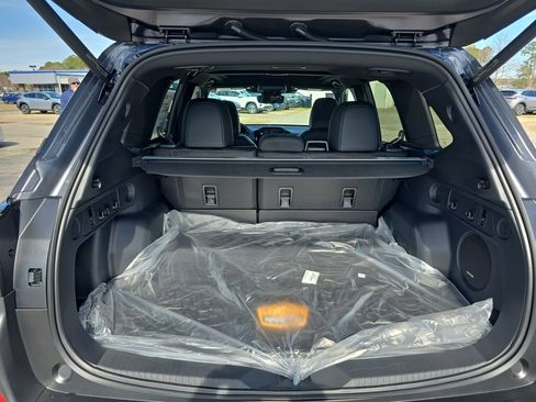 New 2026 Subaru Forester Wilderness w/ Wilderness Package AWD/4WD image 11