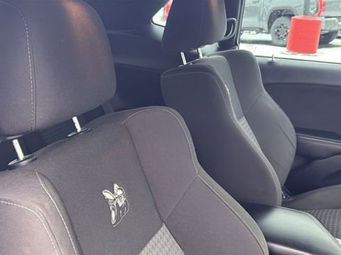 Used 2021 Dodge Challenger R/T Scat Pack w/ Scat Pack Stripe image 23