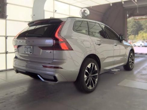 Used 2026 Volvo XC60 B5 Plus AWD/4WD image 2