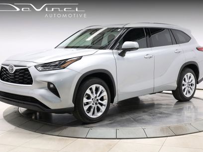 Used 2022 Toyota Highlander Limited