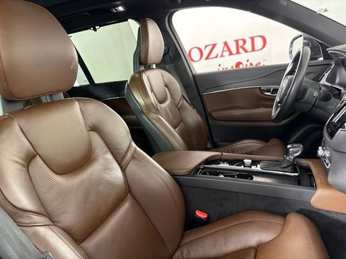 Used 2022 Volvo XC90 T6 Inscription w/ Advanced Package AWD/4WD image 16