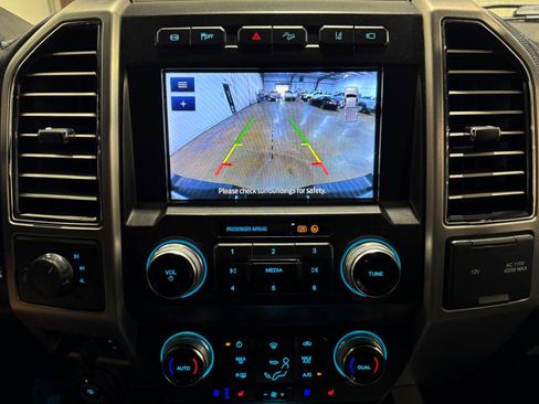 Used 2020 Ford F250 Platinum AWD/4WD image 10