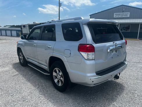 Used 2012 Toyota 4Runner SR5 RWD image 5
