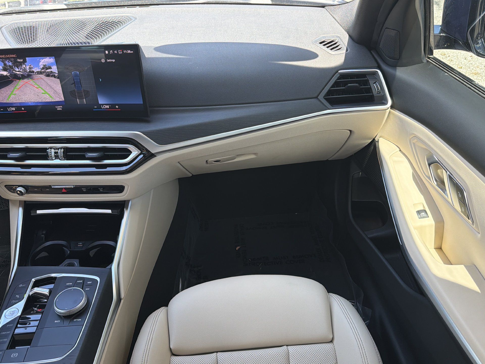 Used 2023 BMW 330i Sedan w/ Premium Package RWD image 16