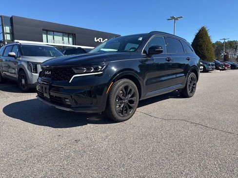 Used 2023 Kia Sorento SX image 1