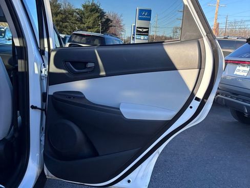 Used 2023 Hyundai Kona SEL w/ Cargo Package image 44