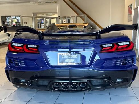 New 2025 Chevrolet Corvette Z06 w/ Z07 Performance Package image 4
