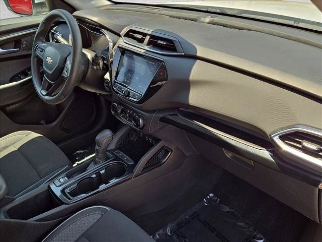 Used 2021 Chevrolet TrailBlazer LT w/ Convenience Package FWD image 20