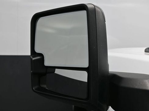 Used 2022 Chevrolet Silverado 2500 Custom w/ Custom Value Package AWD/4WD image 8