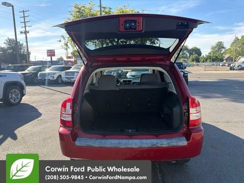 Used 2007 Jeep Compass Sport FWD image 28