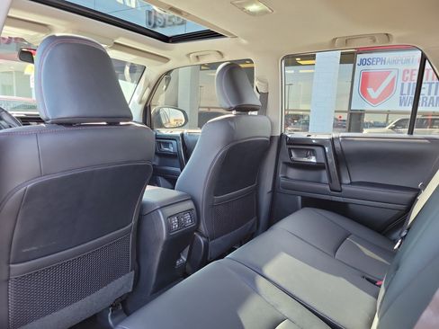 Used 2023 Toyota 4Runner TRD Off-Road Premium w/ Moonroof Package AWD/4WD image 14