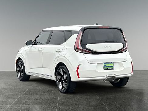 Used 2023 Kia Soul GT-Line w/ GT-Line Technology Package FWD image 7