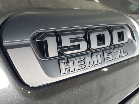 Used 2022 RAM 1500 Big Horn w/ Night Edition RWD image 6