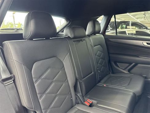 New 2025 Volkswagen Atlas Cross Sport SE image 26