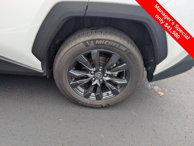 Used 2026 Toyota RAV4 XLE Premium AWD/4WD image 18