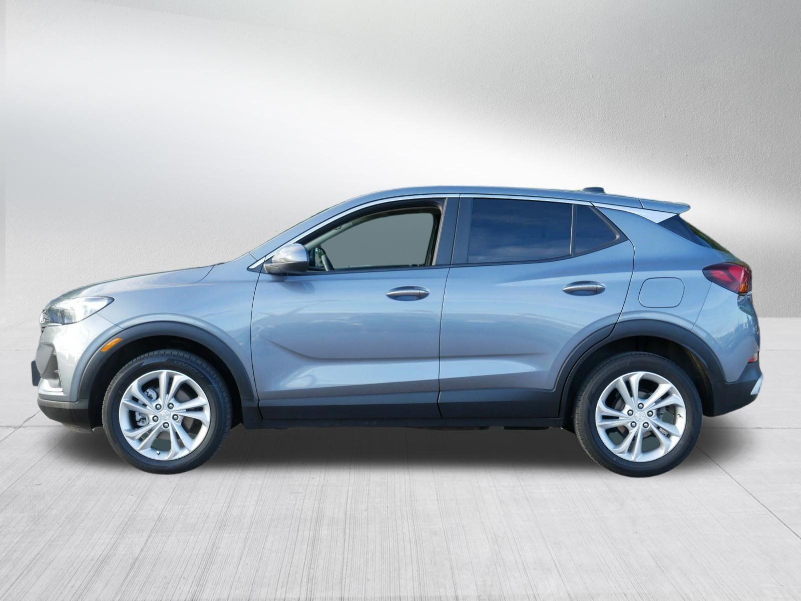 Used 2022 Buick Encore GX Preferred w/ Cold Weather Comfort Package AWD/4WD image 4