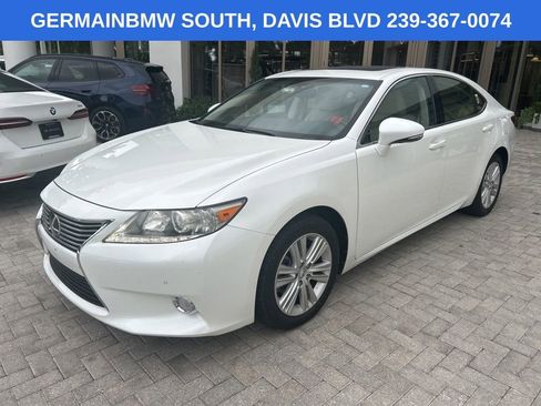 Used 2013 Lexus ES 350 w/ Luxury Pkg FWD image 1