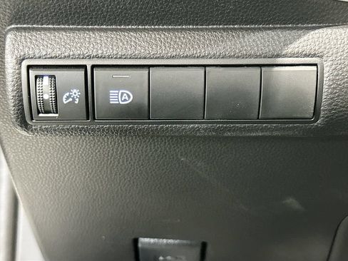 Used 2022 Toyota Corolla LE w/ Premium Interior Package FWD image 10
