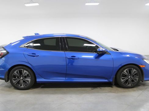 Used 2018 Honda Civic EX-L image 11