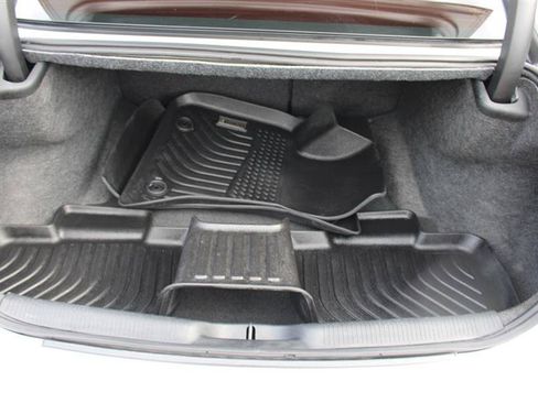 Used 2020 Dodge Charger SXT RWD image 11
