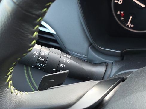 Used 2025 Subaru Outback Onyx Edition image 36