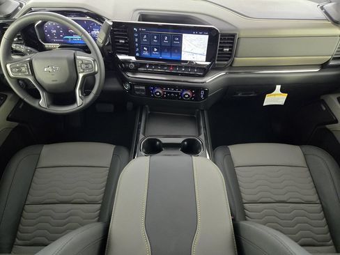 New 2026 Chevrolet Silverado 2500 ZR2 AWD/4WD image 29
