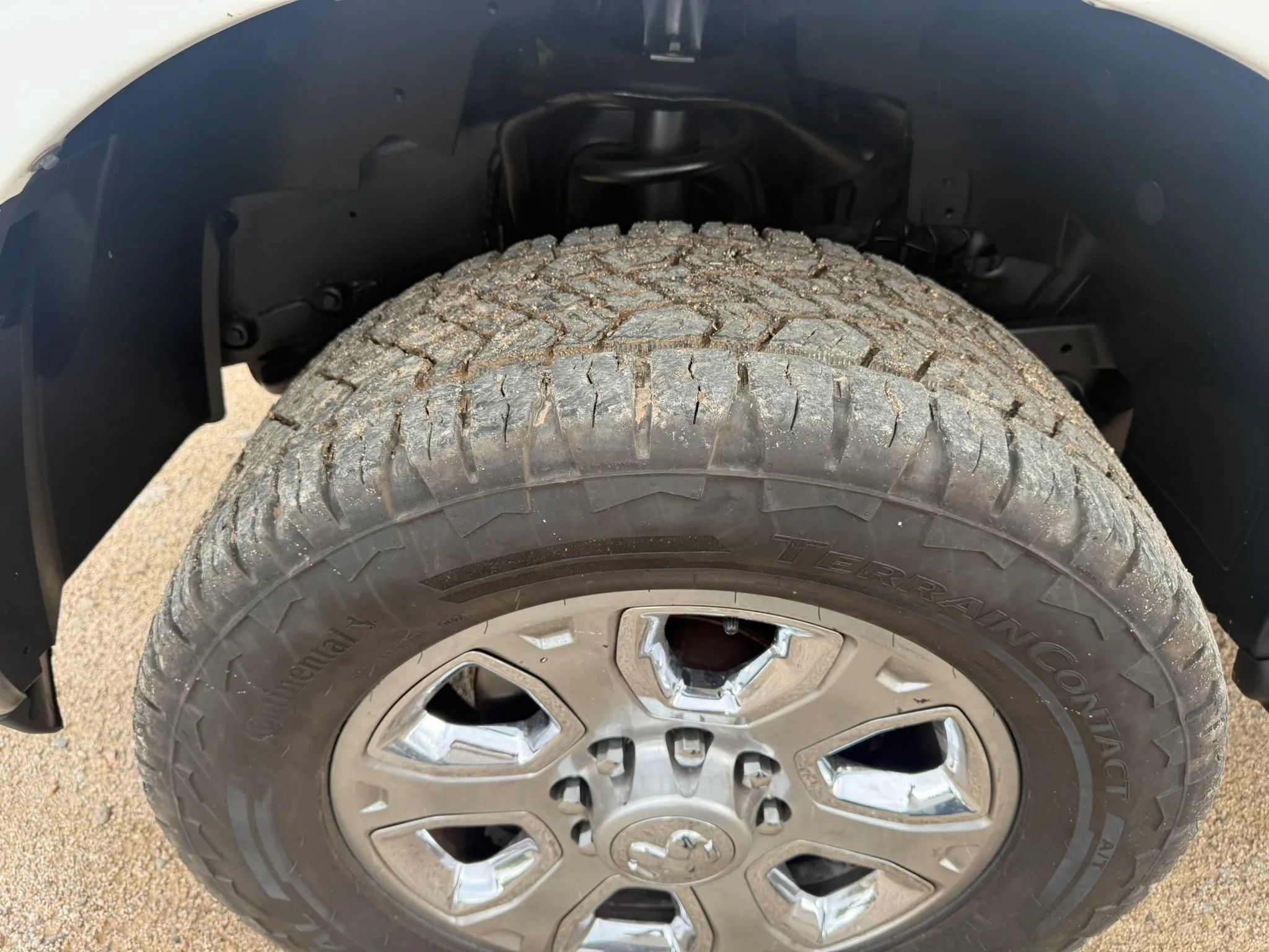 Used 2012 RAM 2500 SLT AWD/4WD image 12