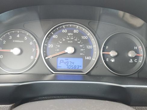 Used 2010 Hyundai Santa Fe GLS AWD/4WD image 22