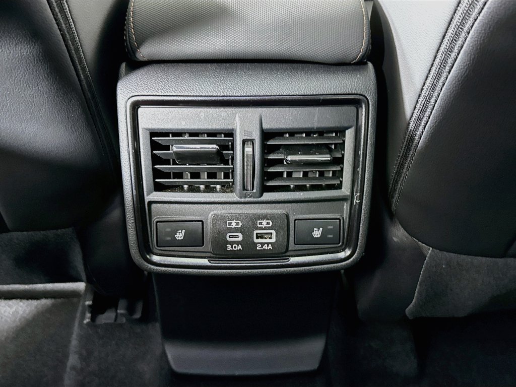 Used 2026 Subaru Forester Touring AWD/4WD image 27