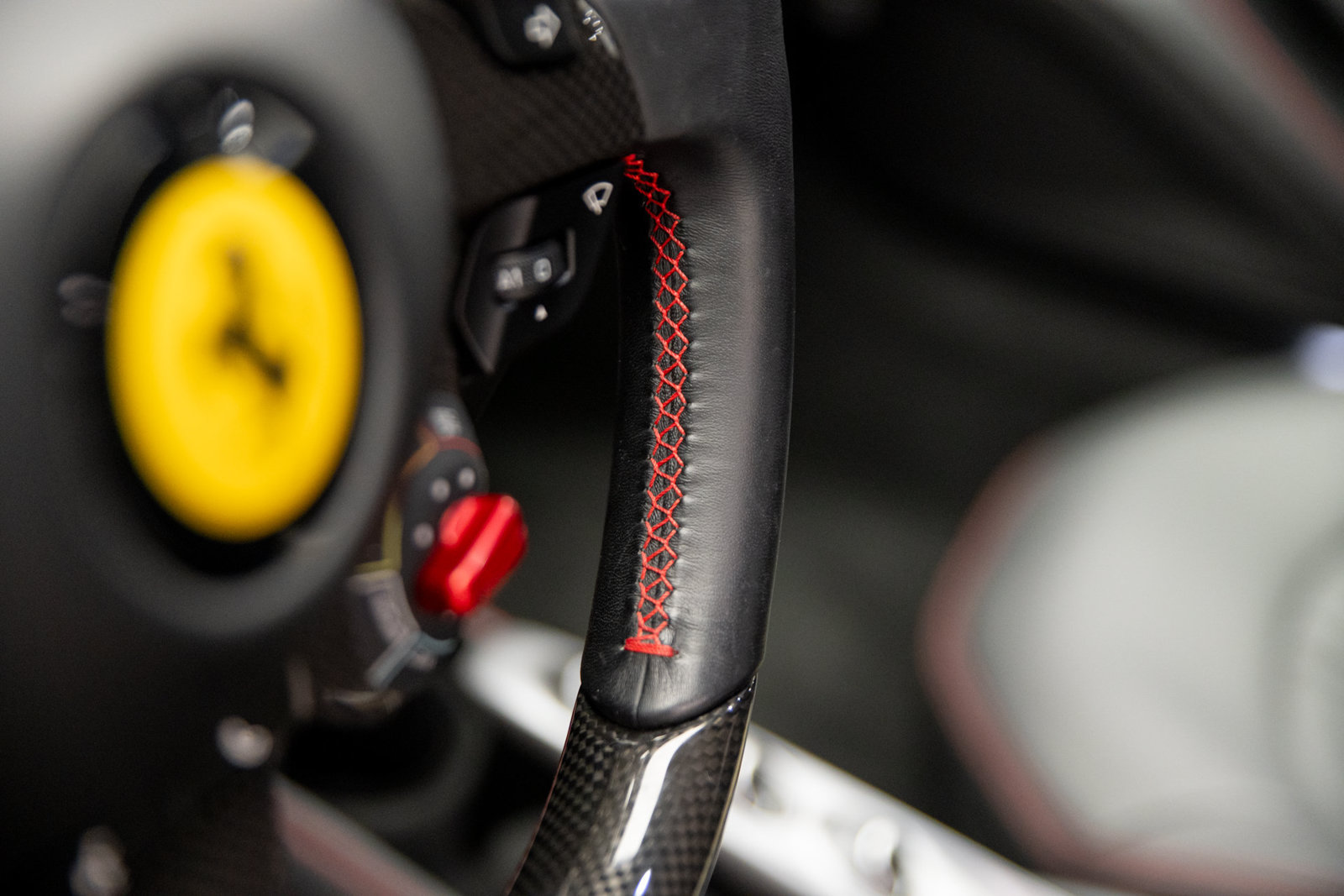 Used 2022 Ferrari F8 Tributo RWD image 23