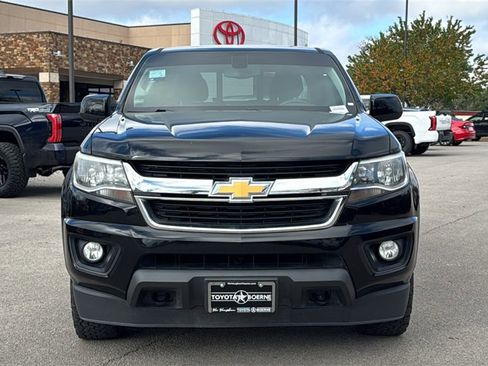 Used 2018 Chevrolet Colorado LT w/ LT Convenience Package image 2