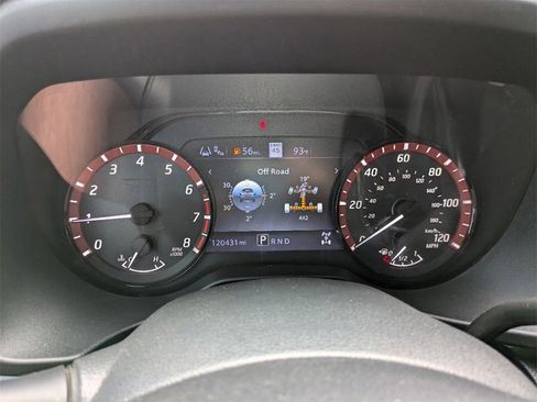 Used 2020 Nissan Titan PRO-4X w/ Pro-4x Convenience Package image 21