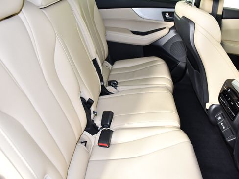 Certified 2024 Acura MDX SH-AWD w/ Technology Package image 45